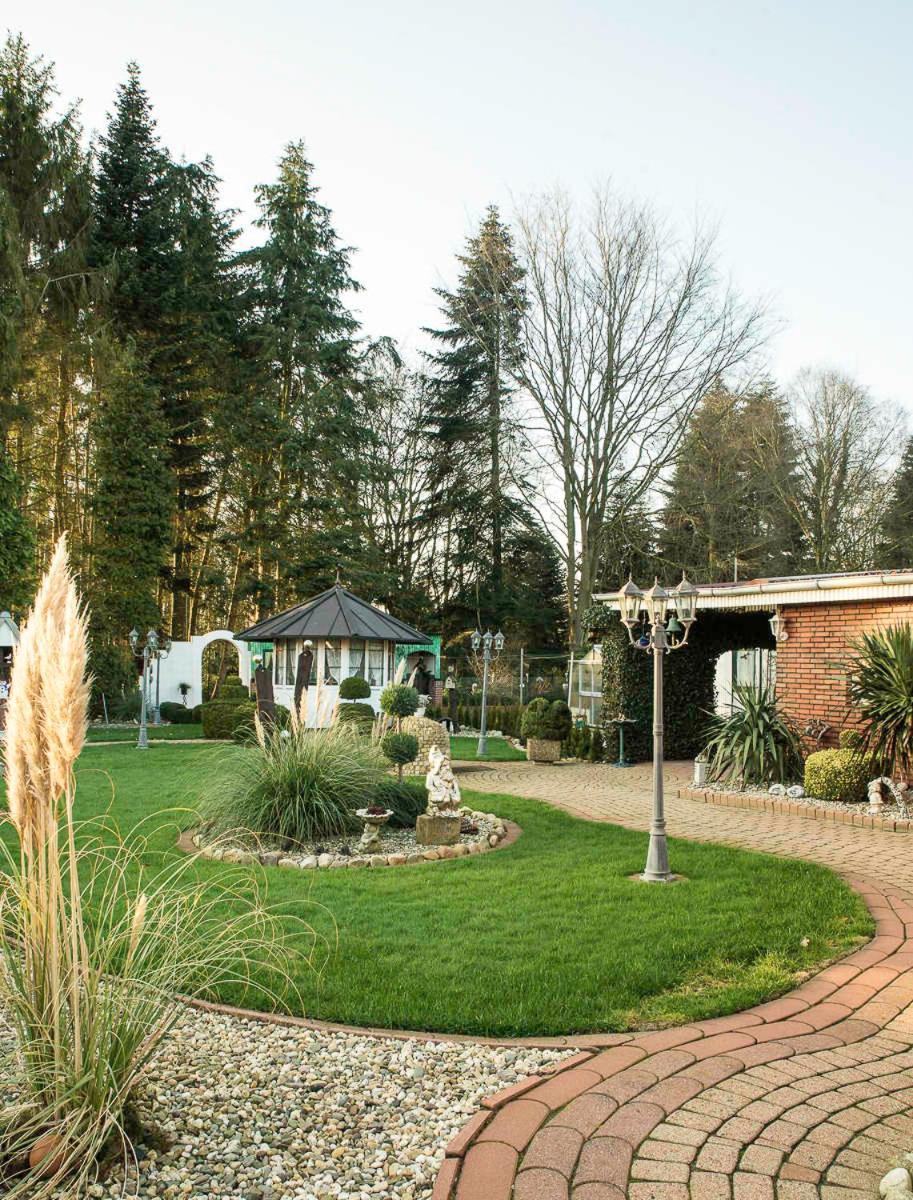 Ferienwohnung Schoon, 85042 Ostrhauderfehn ภายนอก รูปภาพ