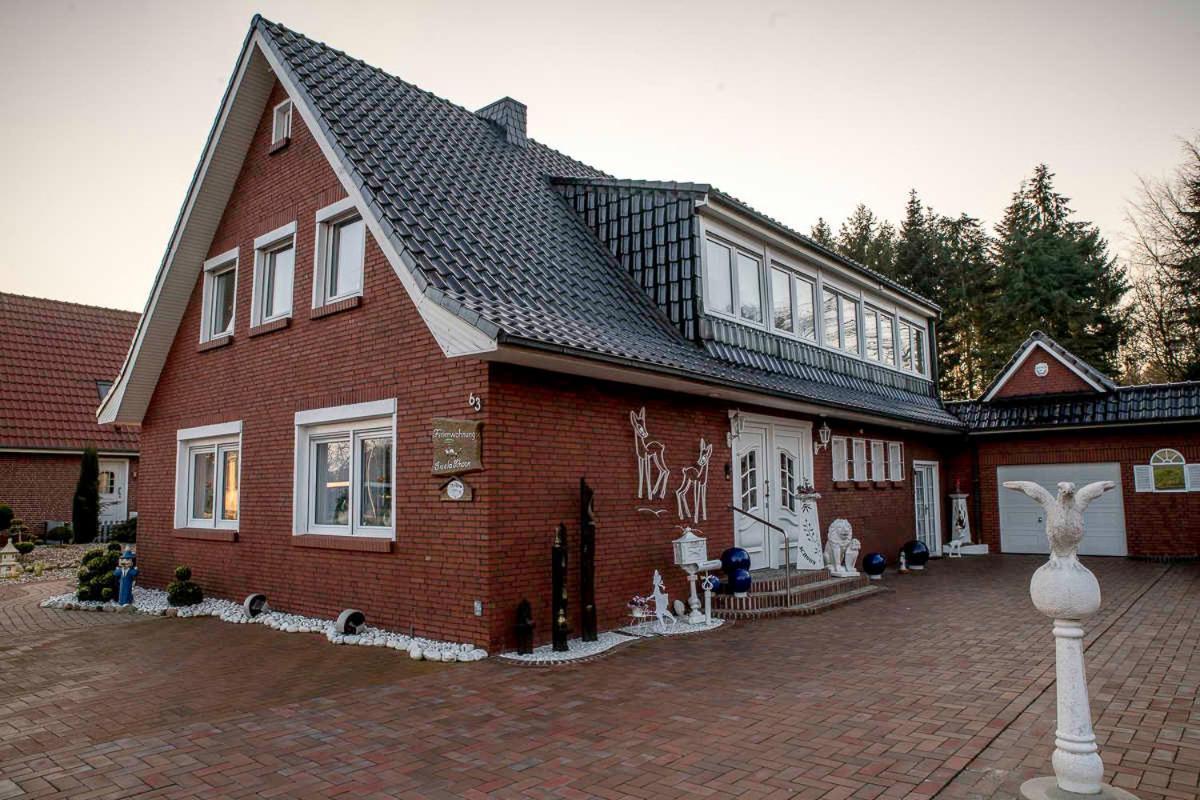 Ferienwohnung Schoon, 85042 Ostrhauderfehn ภายนอก รูปภาพ